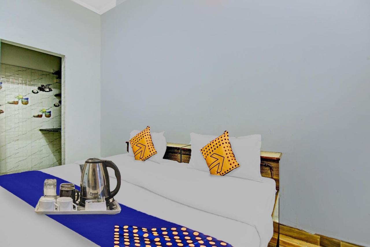Spot On Shree Naman Guest House Сонипат Екстериор снимка