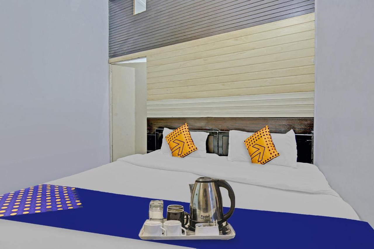 Spot On Shree Naman Guest House Сонипат Екстериор снимка